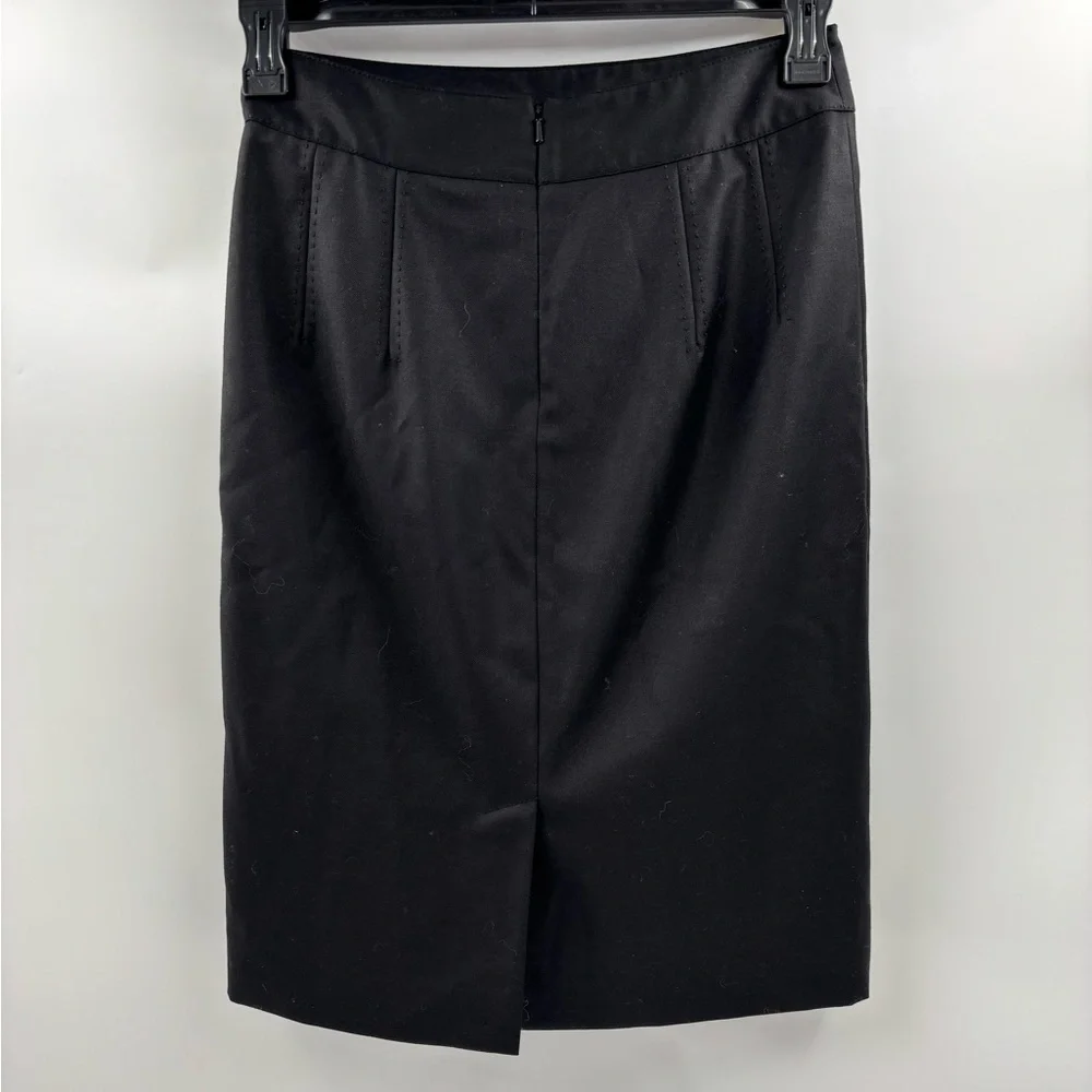 Tory Burch Women's 4‎ Wool Black Lace Knee-length Pencil Skirt